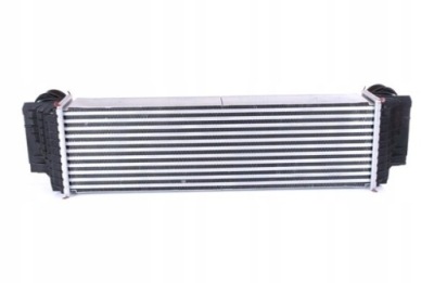 Интеркулер радиатор воздуха к bmw 7 f01 740 фото №1