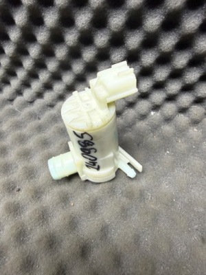 2224625-a помпа распылителя nissan infiniti фото №1