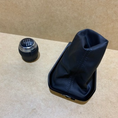 Renault clio v чехол рамка ручка передач 969354975r фото №1