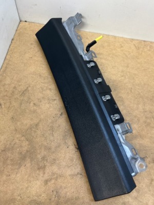 Подушка колінна пасажира lexus is європа оригінал фото №1