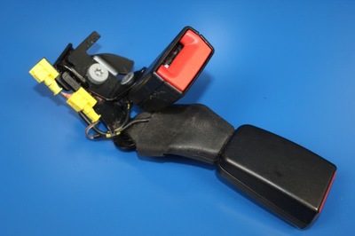 Mercedes cls w218 кліпса поперечина ременів задня фото №1