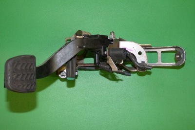 Педаль тормоза toyota yaris ii 2011 фото №1