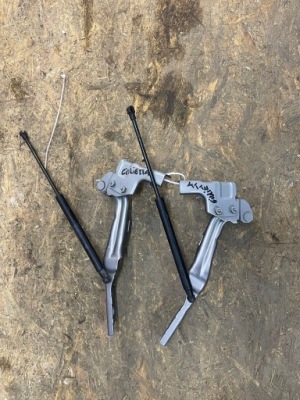 Alfa romeo giulietta петли к капот 318 фото №1