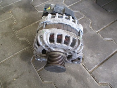 Dacia renault генератор 231000803r фото №1