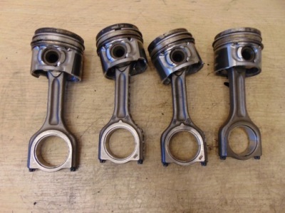 Поршень поршні шатун ford fiesta mk7 1.6 tdci 8v фото №1