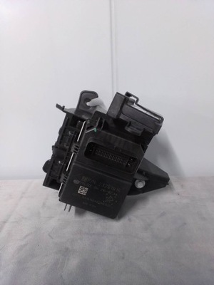 Chevrolet camaro 2019 блоки управления фото №1