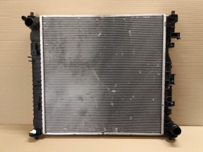 Радиатор воды hyundai tucson kia sportage 2020r- фото №1