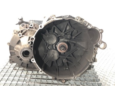 КОРОБКА ПЕРЕДАЧ VOLVO S70 96-00 2.4B 1023705