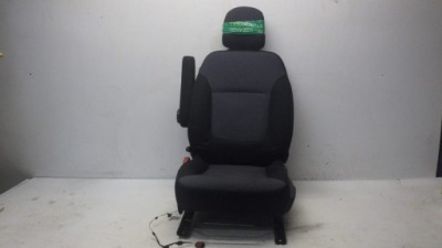 Сидіння лівий перед trafic iii vivaro ii b фото №1