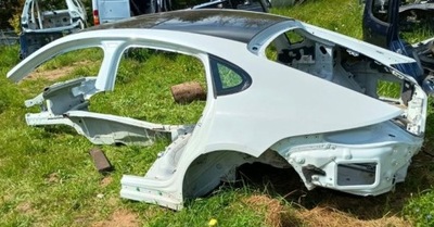 Четверть четверть задняя кузов element кузовной porsche panamera 971 1 фото №1
