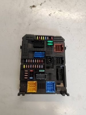 Toyota proace city коробка предохранителей 9830707680 фото №1