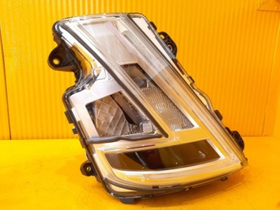 Volvo fh 5 fh5 fm fmx лампа перед правая led 23752673 nowa фото №1