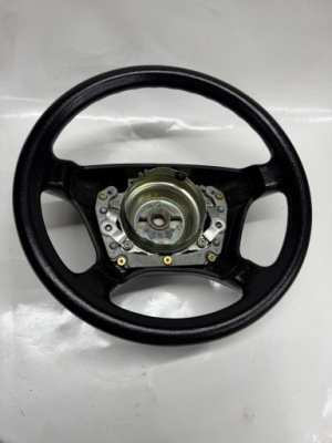 Кермо  mercedes w124 w201 w202 фото №1