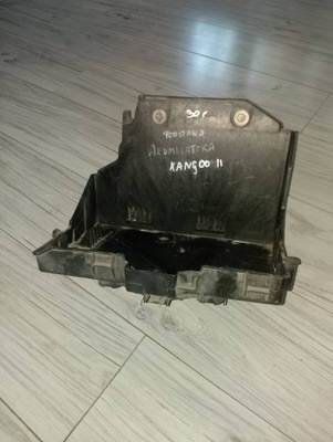 Основание аккумулятор renault kangoo ii 8200870492 фото №1