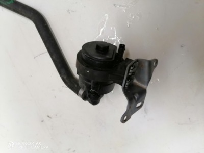 Додаткова насос води bmw 7643949 фото №1