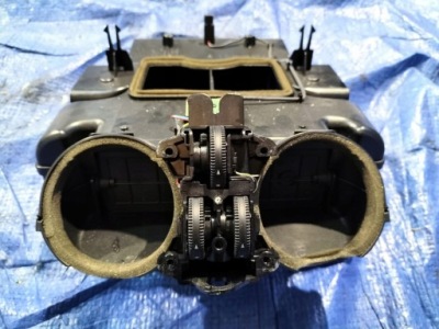 Туннель обдув средний регулировка решётки mercedes clk w209 фото №1