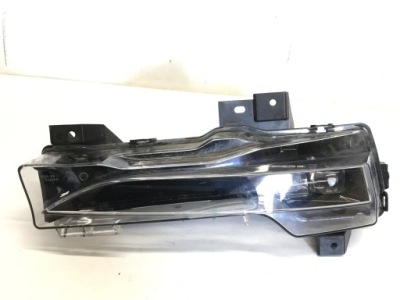 Tesla 3 y протитуманна фара правий led drl 1624798-00-a фото №1