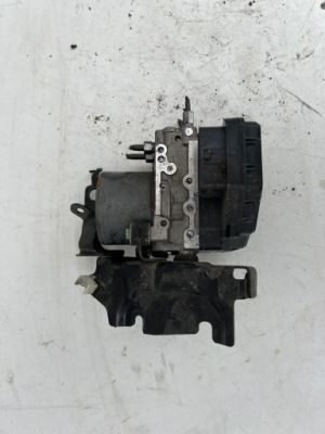 Насос abs mazda 6 gj 2.2 d ghr1-437a0 фото №1