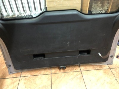 Обшивка крышки opel zafira a 1.6b 02r. фото №1