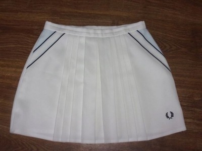 FRED PERRY SPÓDNICA PLISOWANA S