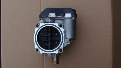 Дроссельная заслонка bmw f21 f22 f30 f32 f10 7588625 фото №1