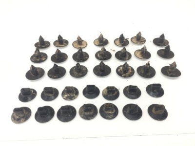 Renault megane iv 4 заглушки заглушки болты подкрылок фото №1