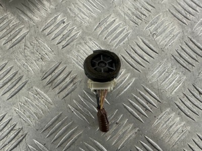 Toyota verso ii динамік високочастотний 86160-0f010 фото №1