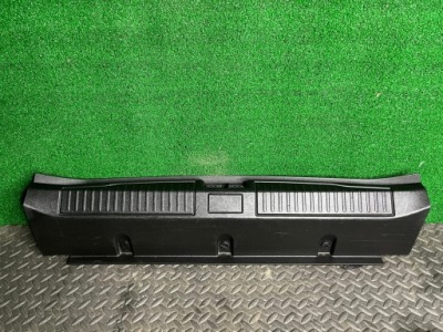 Захист корпус поріг поперечина багажника 156107229 alfa romeo giulia фото №1