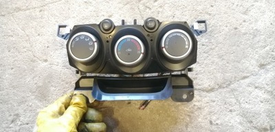 Mazda 2 07-14 панель обдув климат-контроль фото №1