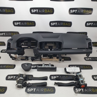 Karoq панель приладів консоль подушки безпеки ремені подушка безпеки фото №1