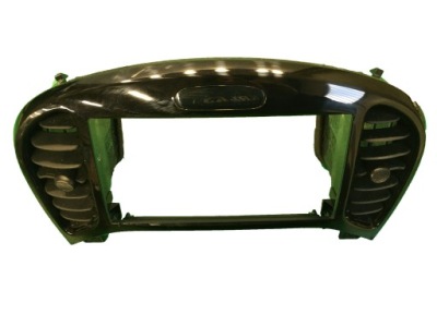 Решітка середня nissan juke f15 фото №1