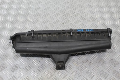 Корпус фільтра повітря кришка peugeot 208 фото №1