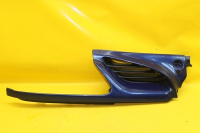 Решітка  радіатора правий renault scenic 1 7700834201 фото №1