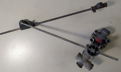 Wabco клапан подушки безпеки повітряної 4640061007 фото №1