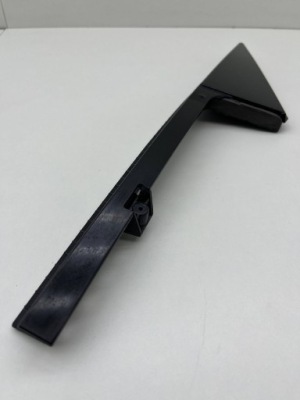 Mini f60 countryman защита заглушка треугольник дверь левая задний  7390659 фото №1