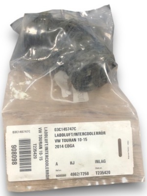 Vw touran труба шланг воздуха 03c145747c фото №1