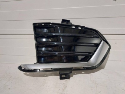 Cadillac xt5 2017 перед сторона правий решітка протитуманної фари фото №1