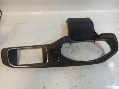 Volvo v40 ii r-design 2014 рамка корпус спидометра дисплея 31393363 фото №1