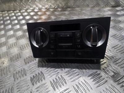 Панель кондиционера 8p0820043bg audi a3 8p lift 08- фото №1