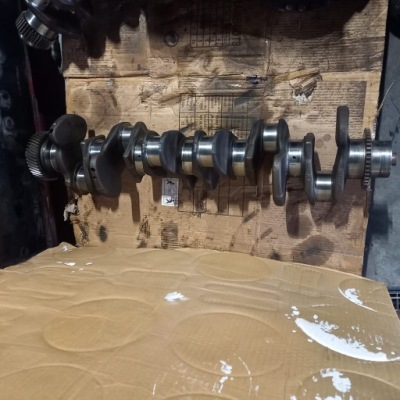 Wał коленчатый mercedes atego axor om906la фото №1