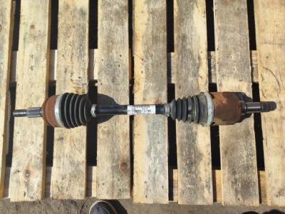 Peugeot 3008 ii 2.0 привідний вал ліва 9808075780 фото №1