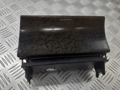 Попільничка mercedes w210 3.2 cdi фото №1