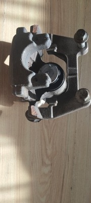 Суппорт тормоза правый задняя jaguar i-pace r/r velar фото №1