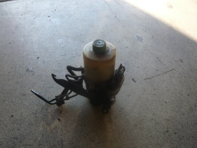 Насос підсилювача audi a2 1.4 b 8z0423156f фото №1