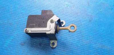 Toyota aygo i привод замка крышки задняя задний багажника фото №1