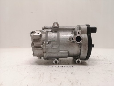 Toyota rav4 ux компресор кондиціонера 042400-0171 фото №1