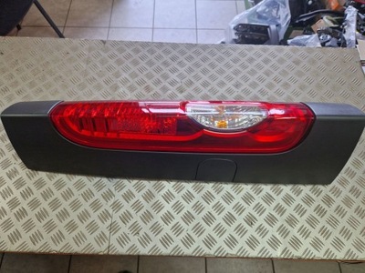 Лампа задняя левая pod крышка renault trafic ii lift 2007r- фото №1