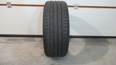 Opona letnia Bridgestone 235/40 R19