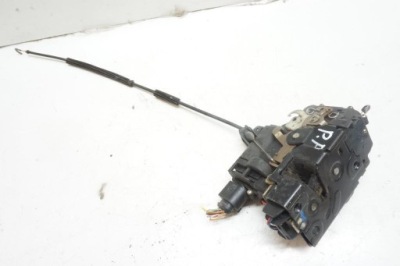 Замок правий перед 8pin skoda octavia i фото №1