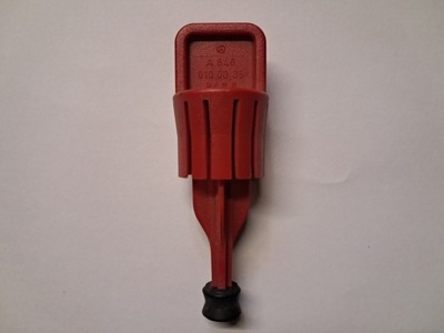 Заглушка щупа оливи mercedes a6460100035 фото №1